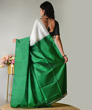 Resham Shilpi Katan Silk Saree with Elegant Check Design – Classic & Luxurious